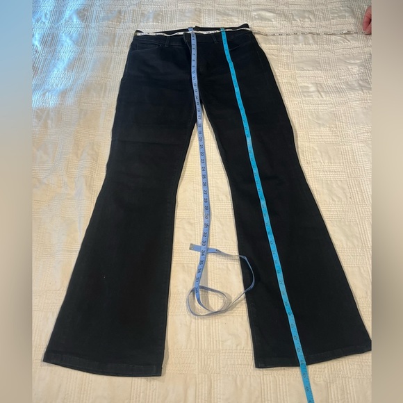 Ann Taylor boot cut black jeans (8T) - Picture 3 of 4